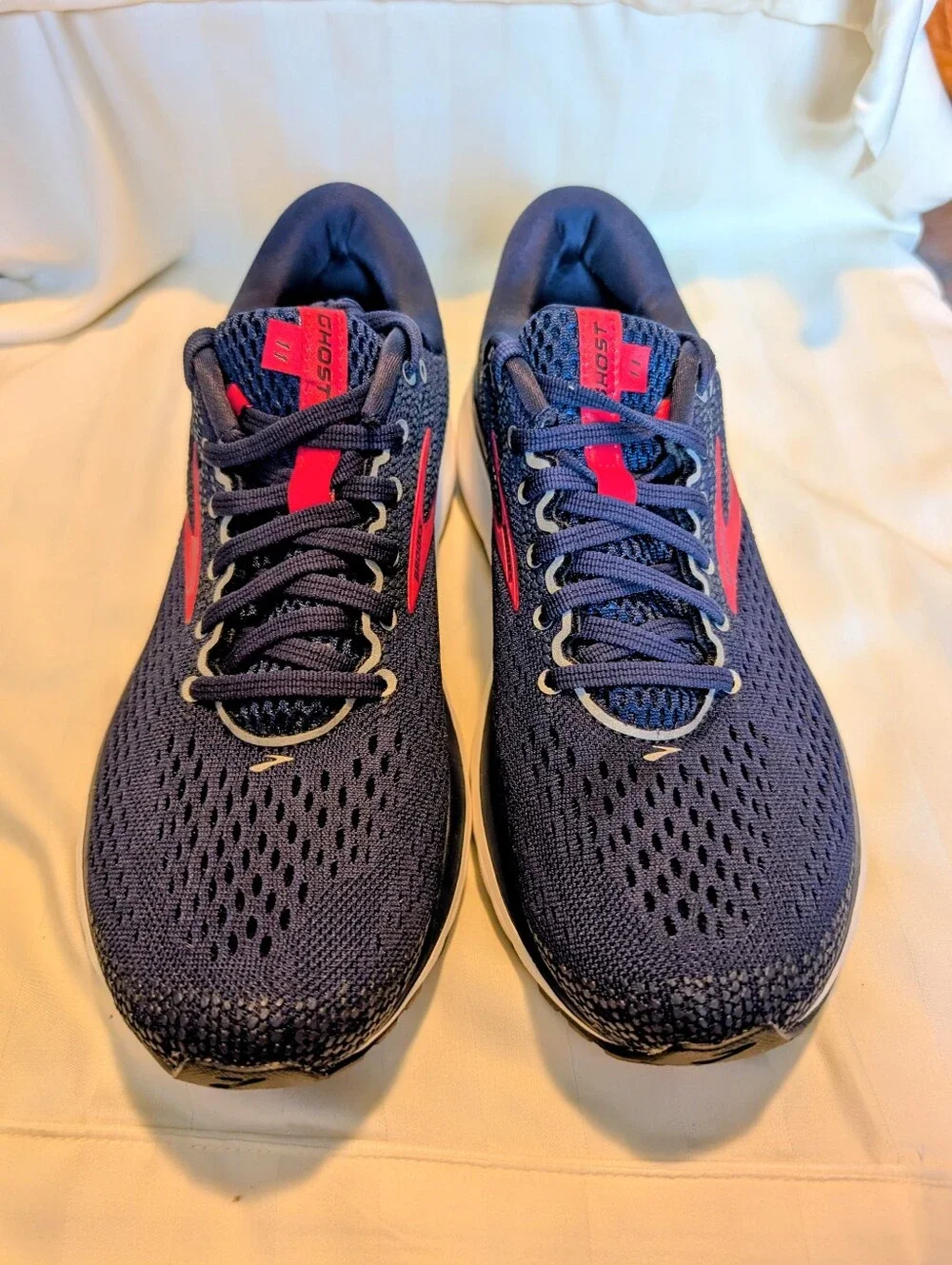 NEW Brooks Ghost 11 Men's 9.5 D Running Shoes Navy Red White w/ Box
